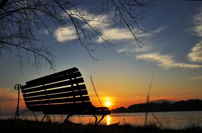 ID51 - Abril - Hora de descanso e lazer, vamo-nos sentar. Lanhelas, Caminha