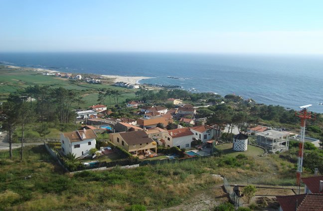 ID81 Do alto do Farol de Montedor avisto Carre&ccedil;o em todo o seu esplendor. Viana do Castelo